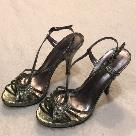 Shimmery snake pattern platform heels 👠 - Picture 5 of 7